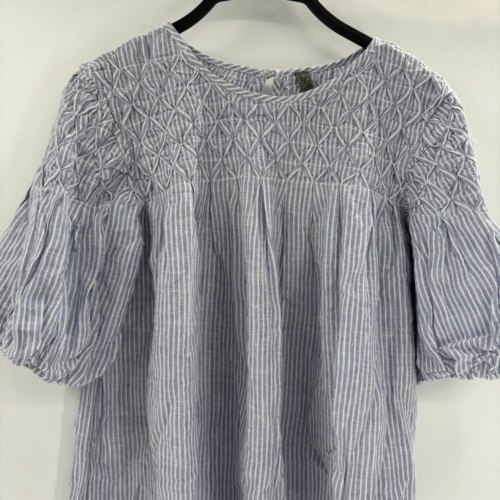 Anthropologie Textured the Liza puff sleeve smocked Blue Striped Blouse small - Picture 5 of 16